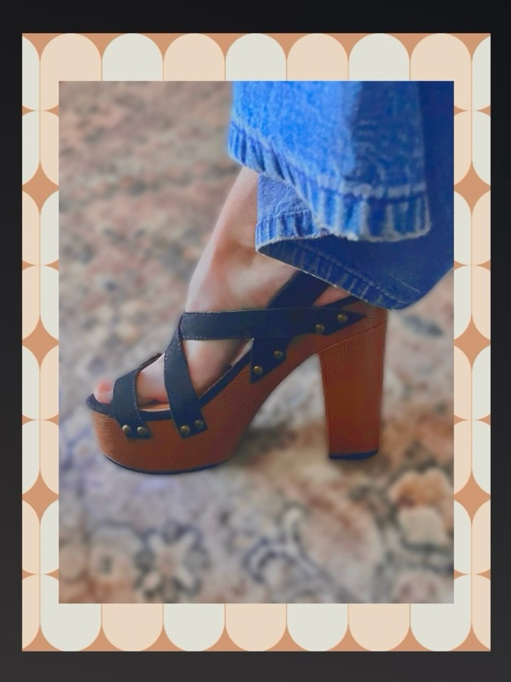 JustFab~Vintage 70s Style Black Strappy Platform Heel Sandals-Retro Vogue Sexy